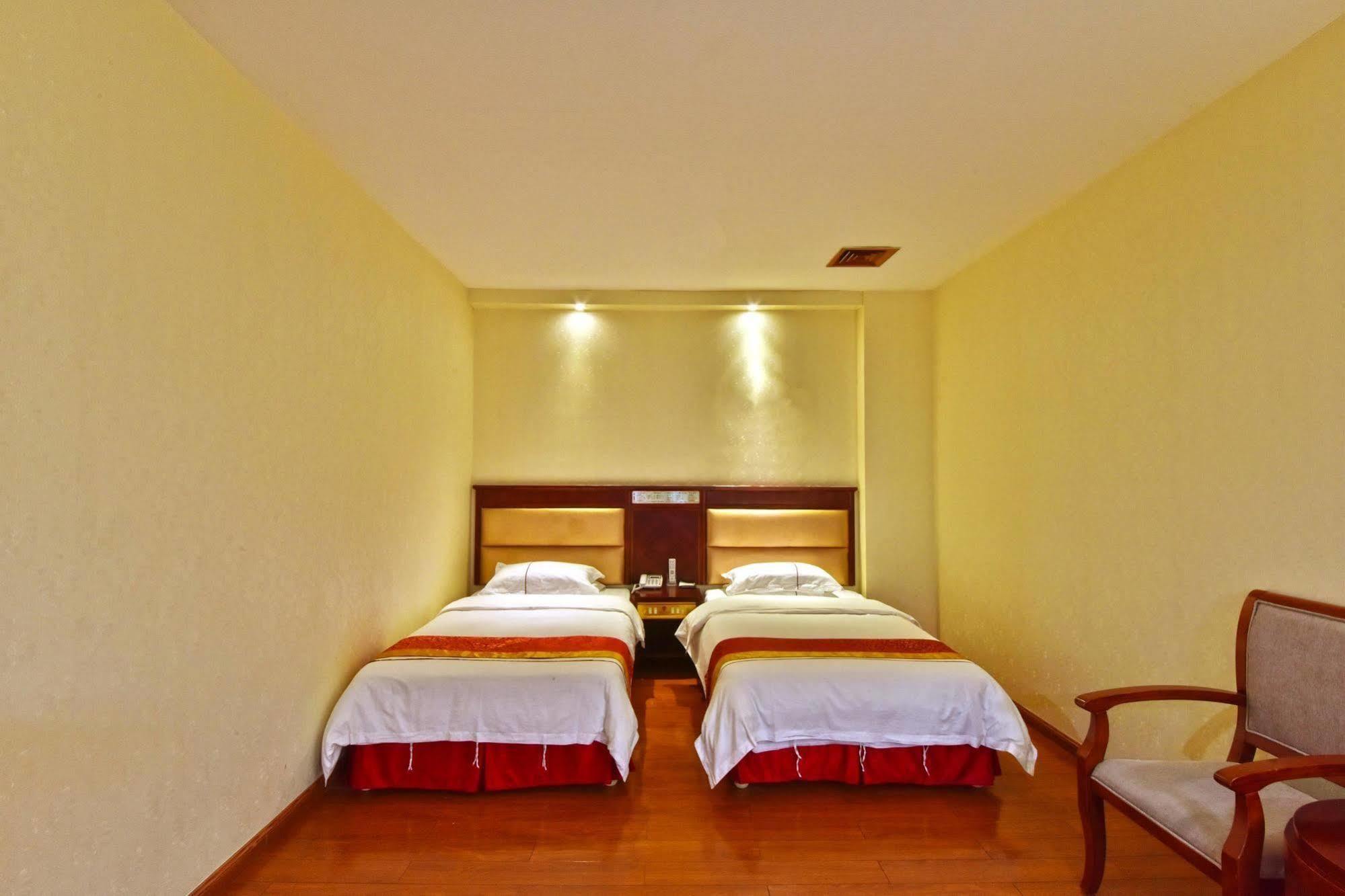 Guangzhou Hengdong Business Hotel Bagian luar foto